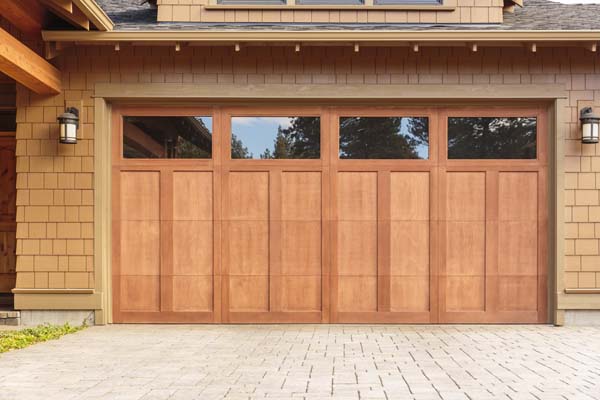 Portails et portes de garage, Saint-Louis<br>Vente de portails et portes de garage, Saint-Louis<br>Pose de portails et portes de garage, Saint-Louis